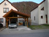 Carport mit ungleich geneigtem Dach, Zimmerei, Holzbau, Glashütte